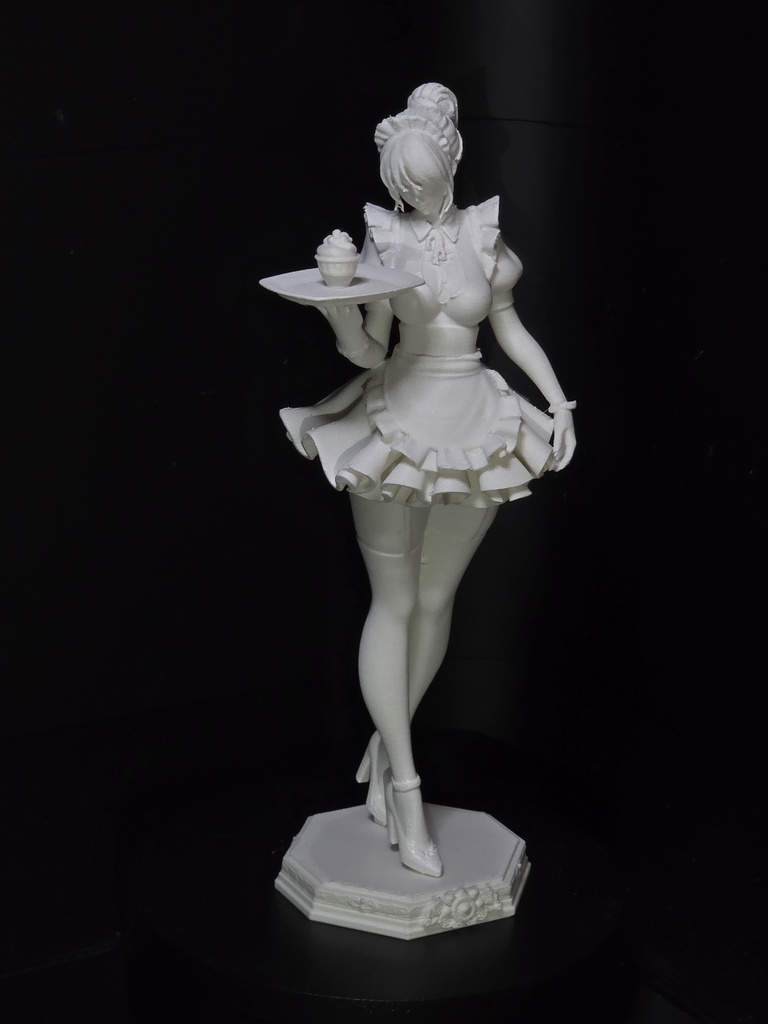 1/8 カップケーキメイド   フィギュア  製表面処理済・塗装準備完了