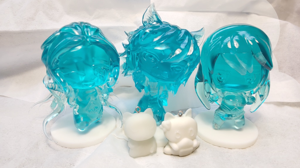 C99 クリアブルーフィギュア【銀ゴリ HATOさん ネイルさん】