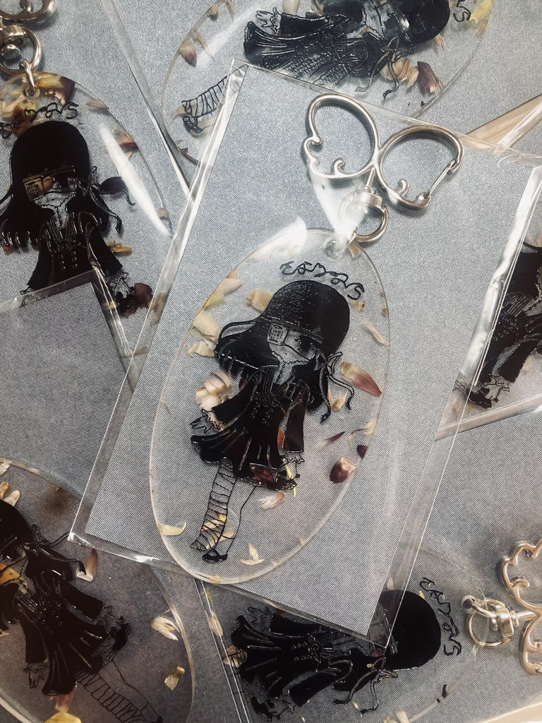 さようならキーホルダー(花びらver.)