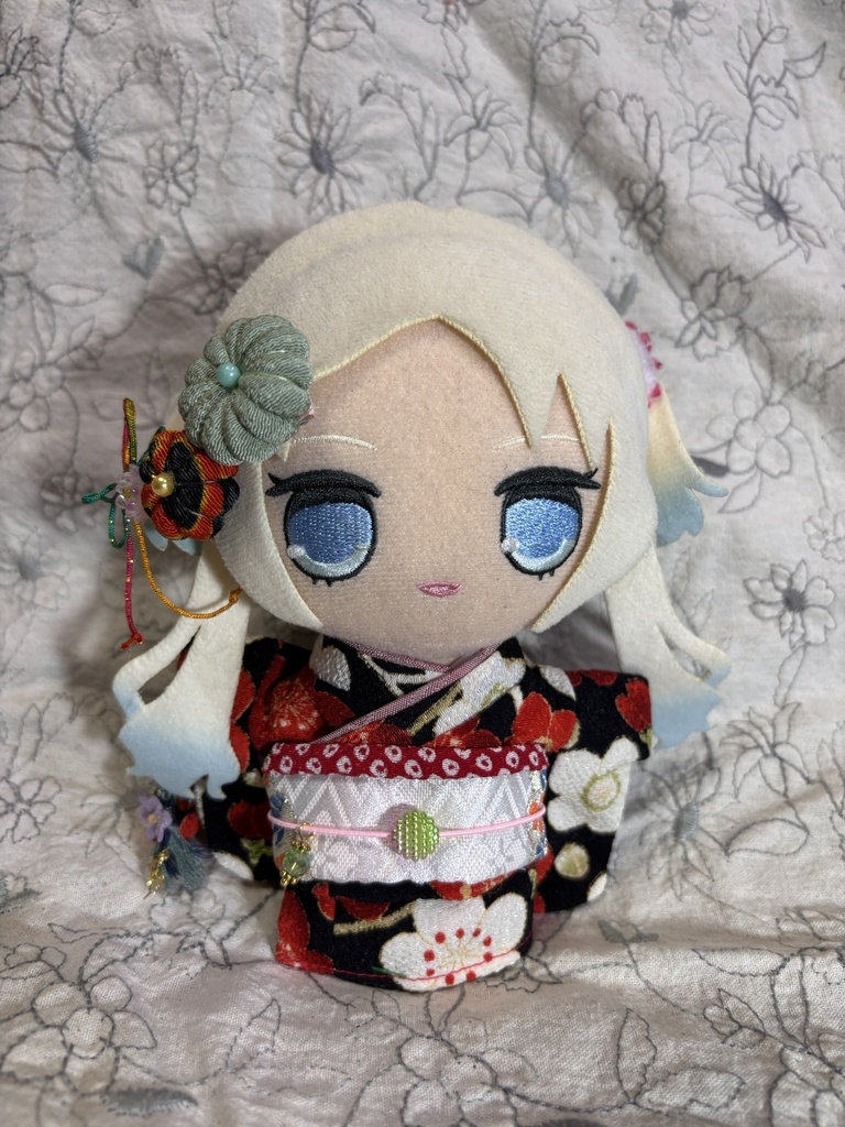 【12/15 21:00~】15cmぬい着物 黒赤x銀