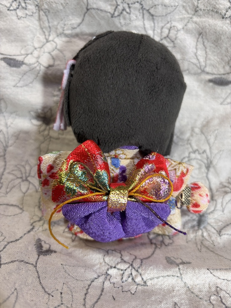 【12/16 21:00~】10cmぬい着物 うす黄×赤