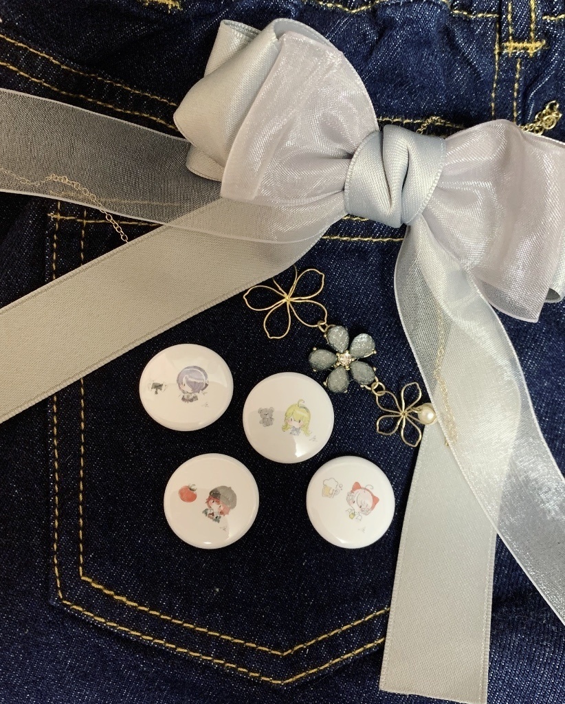 あおぎり高校❤️あかりちゃん缶バッジ