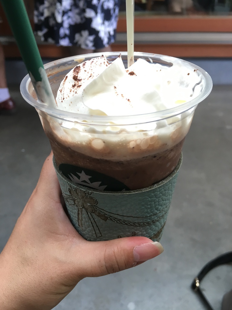 いずむつモチーフカップスリーブ