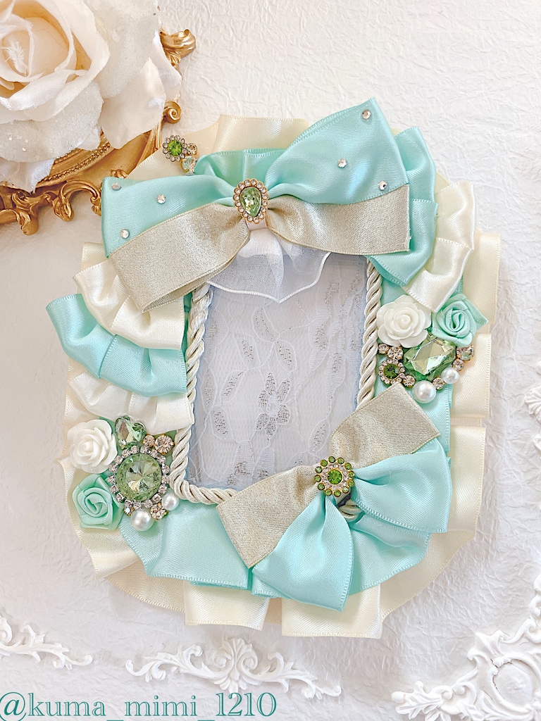 硬質ケース❤︎硬貨ケース❤︎トレカケース❤︎硬化ケース❤︎B8❤︎デコ❤︎ミントグリーン ホワイト ゴールド パール❤︎くまのみみ。🧸❤︎【No.209】❤︎