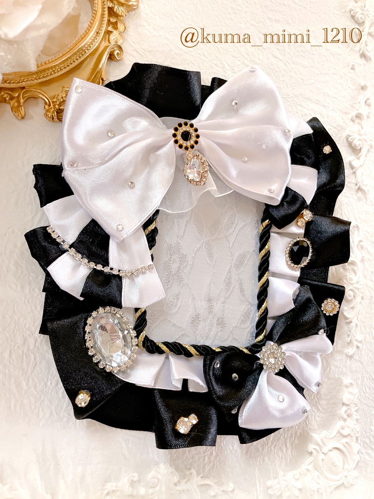 硬質ケース❤︎硬貨ケース❤︎トレカケース❤︎硬化ケース❤︎B8❤︎デコ❤︎ブラック ホワイト❤︎くまのみみ。🧸❤︎【227】❤︎.*