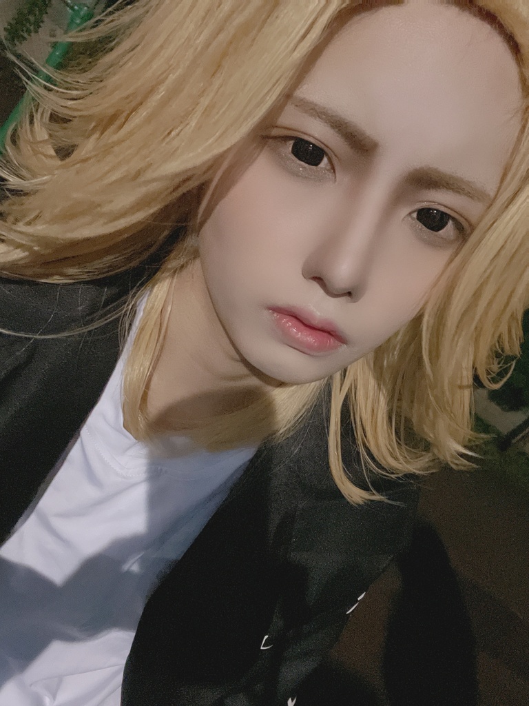 那緒コスプレチェキ2枚(マイキー)