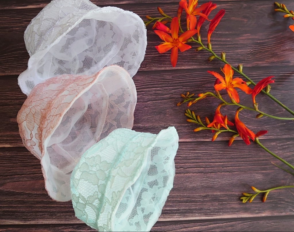 レースのお帽子