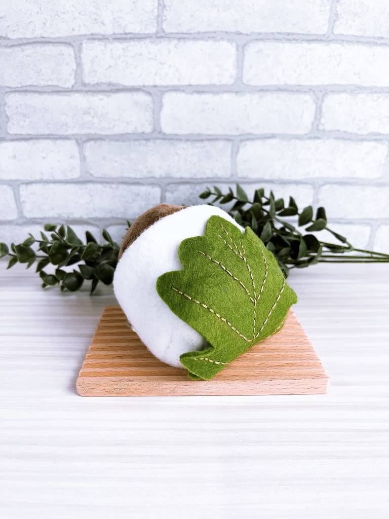 【もちのころも かしわもち】