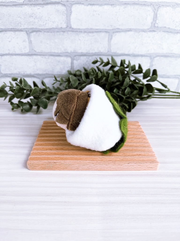 【もちのころも かしわもち】