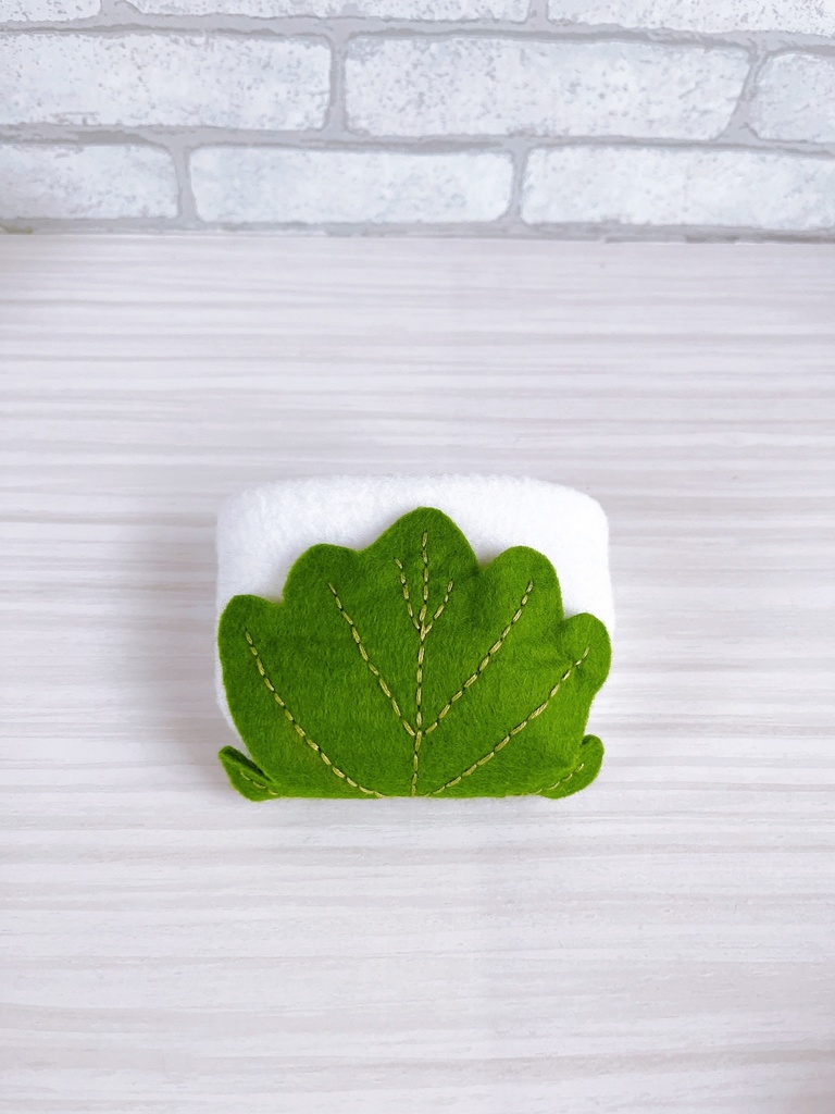 【もちのころも かしわもち】