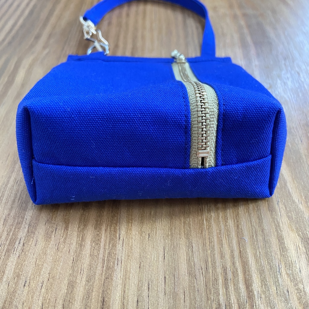 ハンドメイド カバンにも付けられるポーチ 星型ナスカン