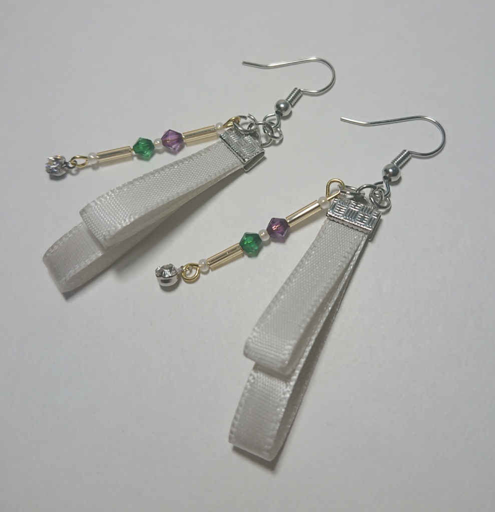 鯉月 といえピアス(ノンホールピアス変更可)