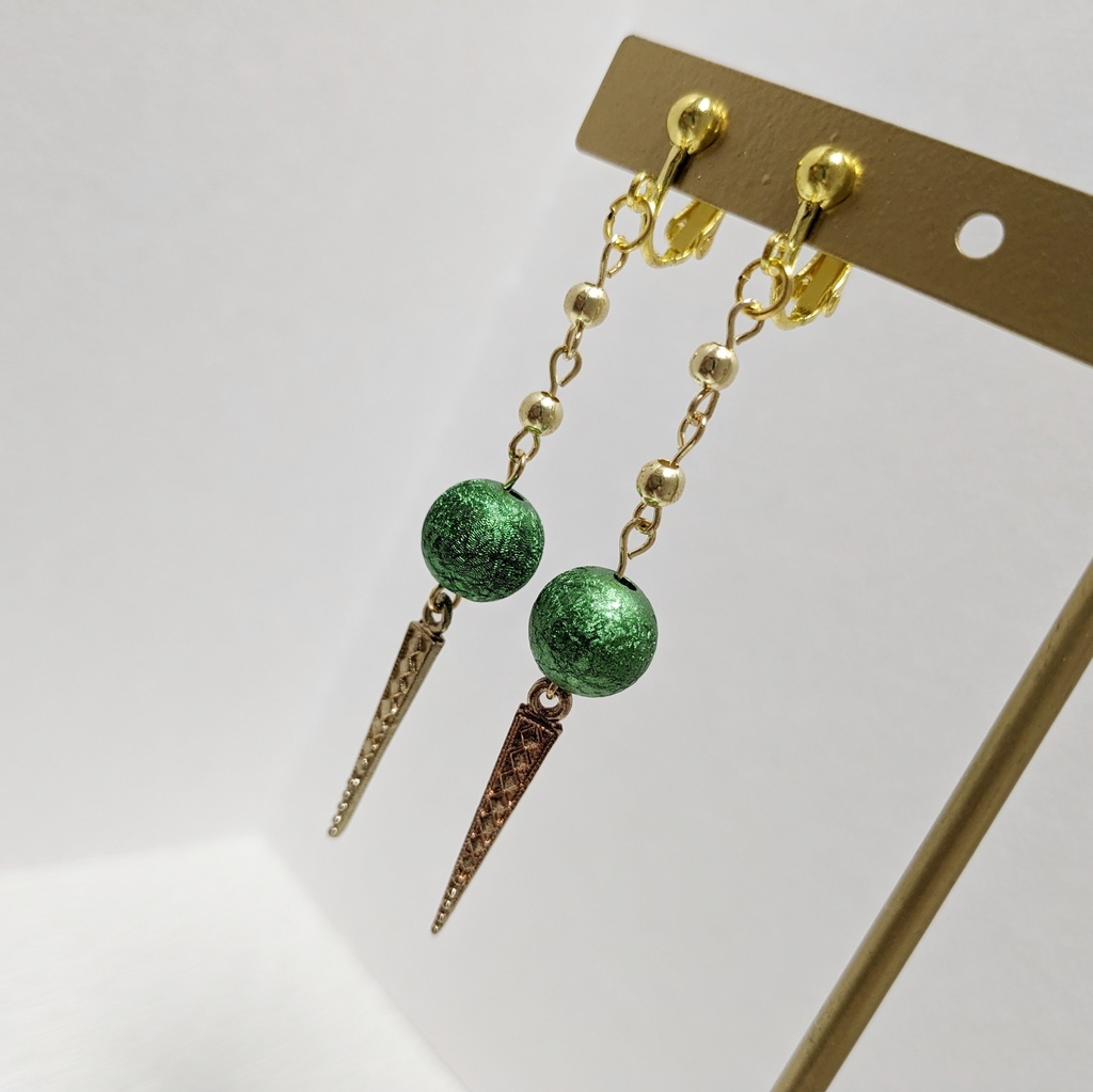 月島イメージイヤリング