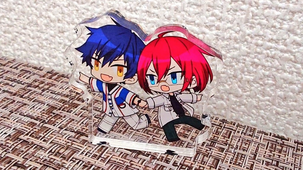 ジュン茨　アクリルブロック