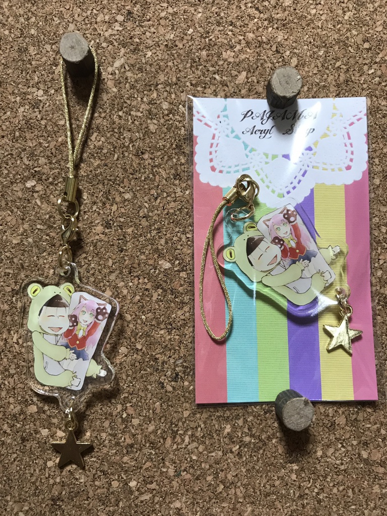 パジャマ松アクリルチャーム