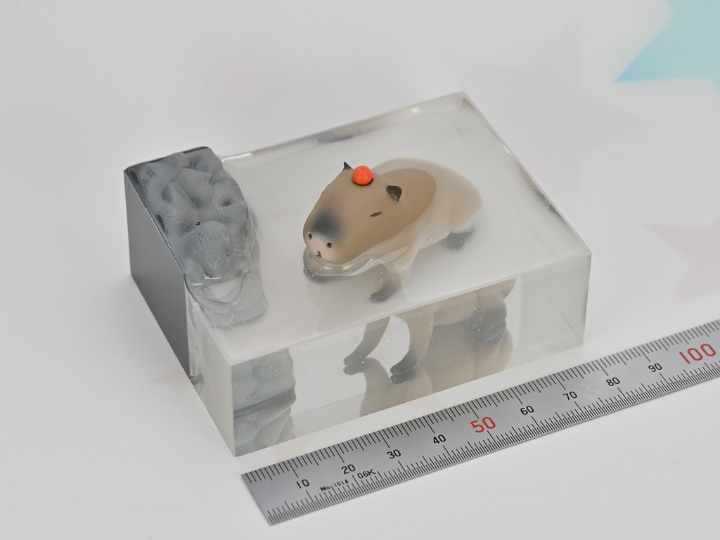 カピバラフィギュア:露天風呂篇 Pause-11 (身体の芯まで温まってご機嫌なカピバラ)