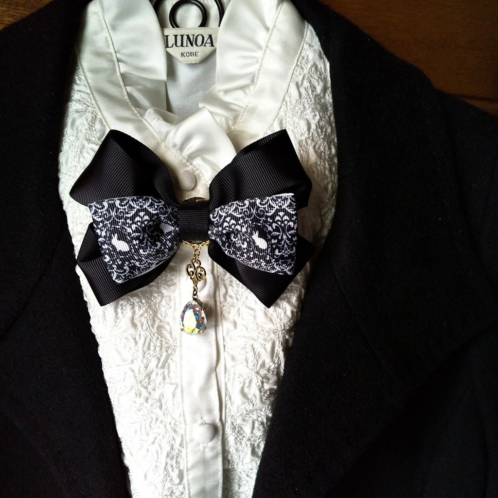 虹色しずくビジューのふんわりリボン2wayクリップ(黒)