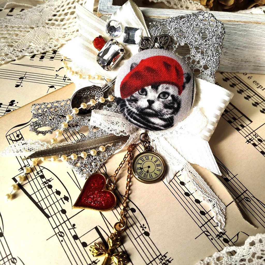 ネコのデココサージュ(2wayクリップ)②