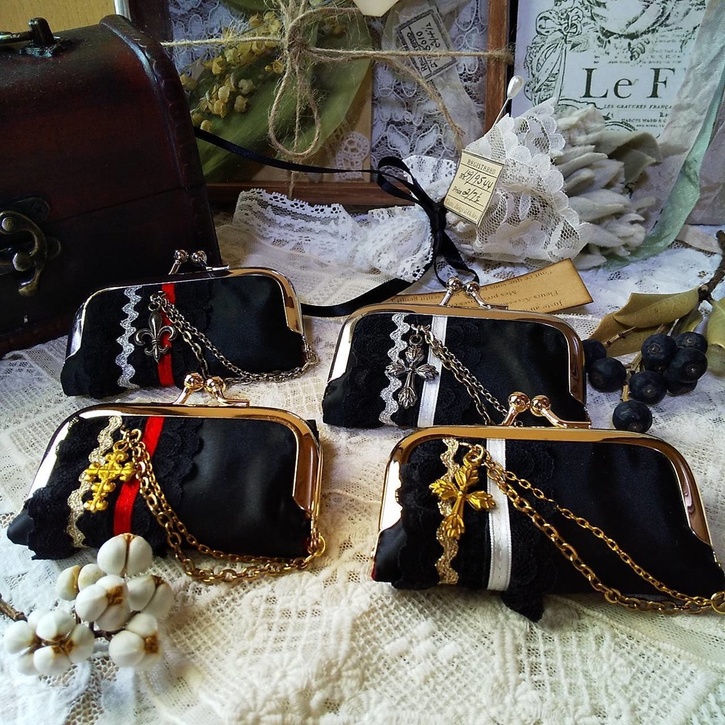 がま口小物入れ(印鑑ケース) #ゴールド×白