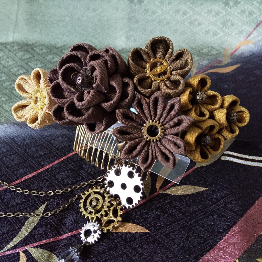 スチームパンクテイストの髪飾り