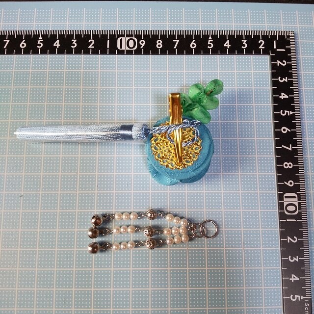 【ドール兼用】つまみ細工のミニクリップ