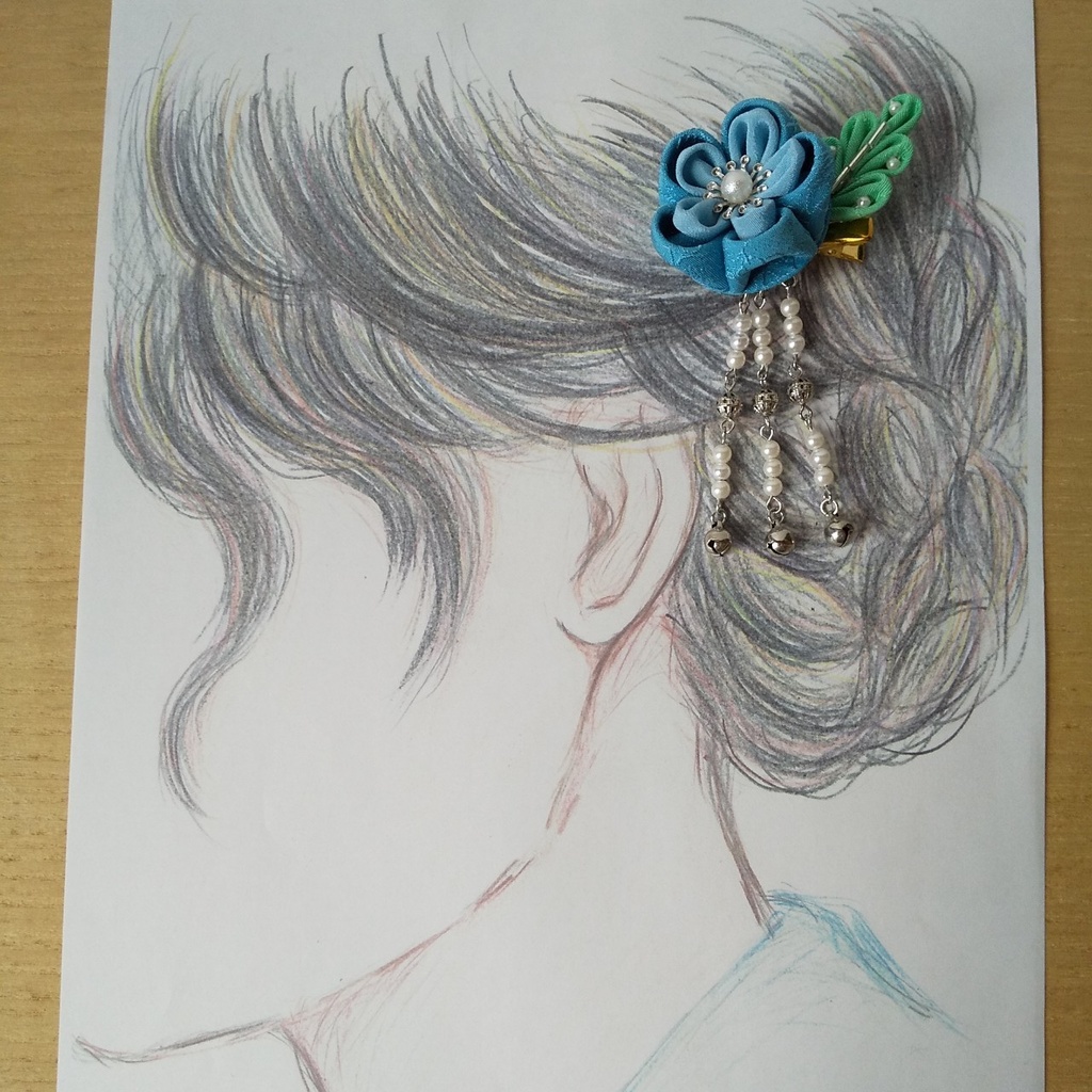 【ドール兼用】つまみ細工のミニクリップ