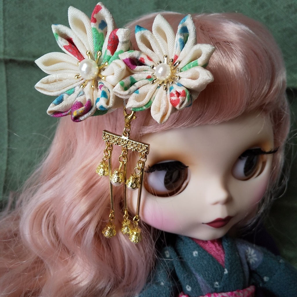 【ドール兼用】つまみ細工のミニクリップ