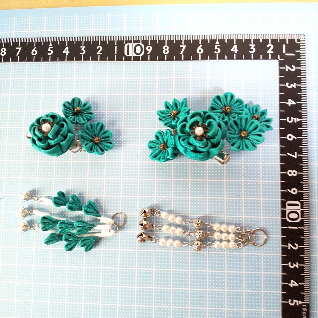 【ドール兼用】つまみ細工のミニクリップ~2点セット