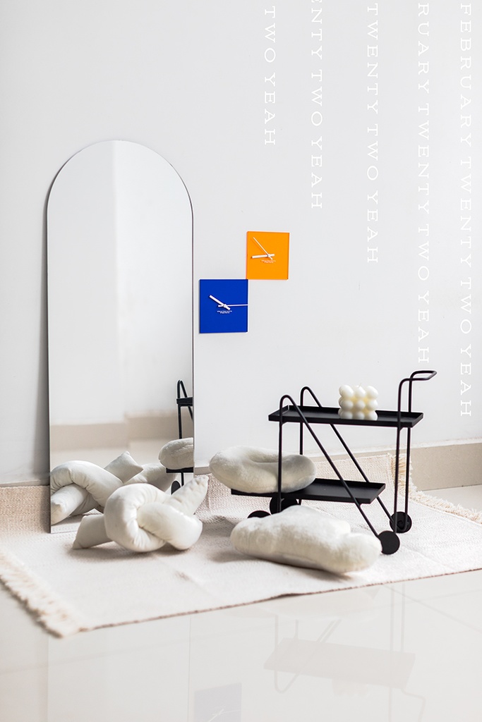 BJD  / SD / DD ~ 75cm 人形の時計   