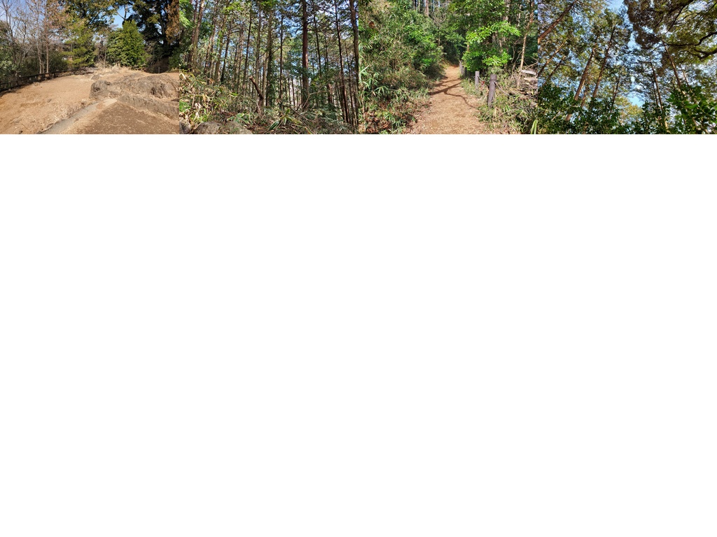 【背景52枚】山道の写真素材|Mountain Road