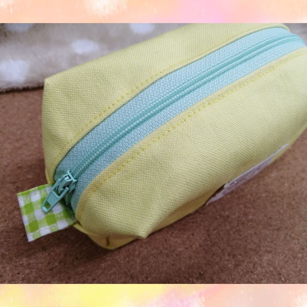 ハロウィンW マチ付きポーチ【裏地 グリーン】