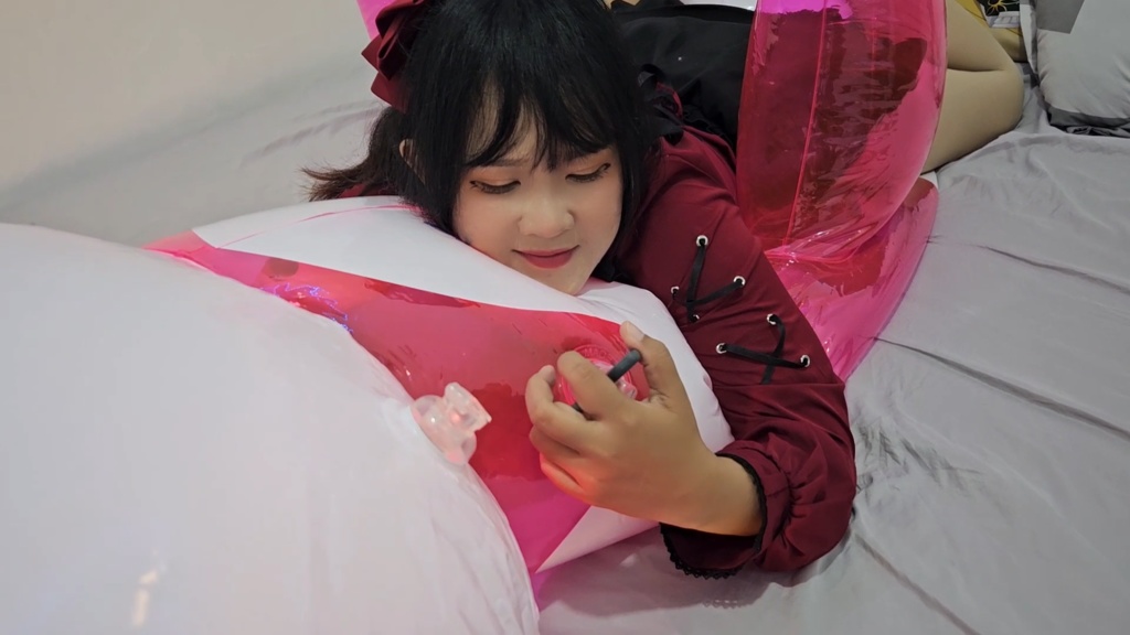 ピンクくじらと遊ぼう!