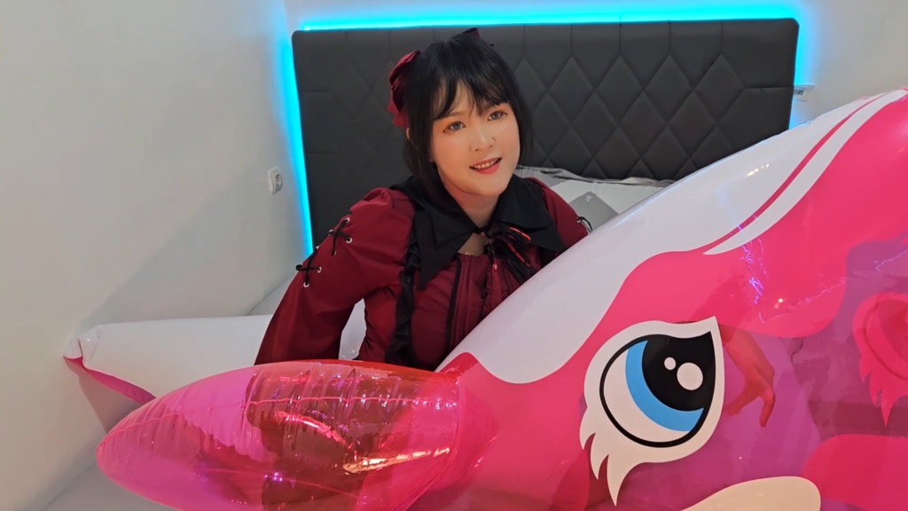 ピンクくじらと遊ぼう！