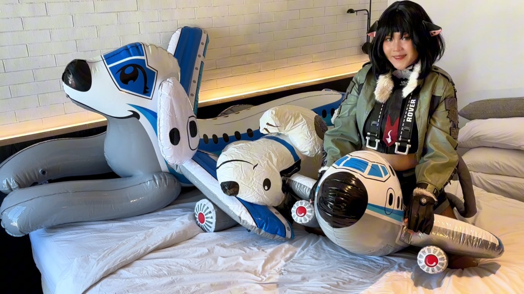 ジェーン・ドゥ ライドオンインフレータブルでプレイ