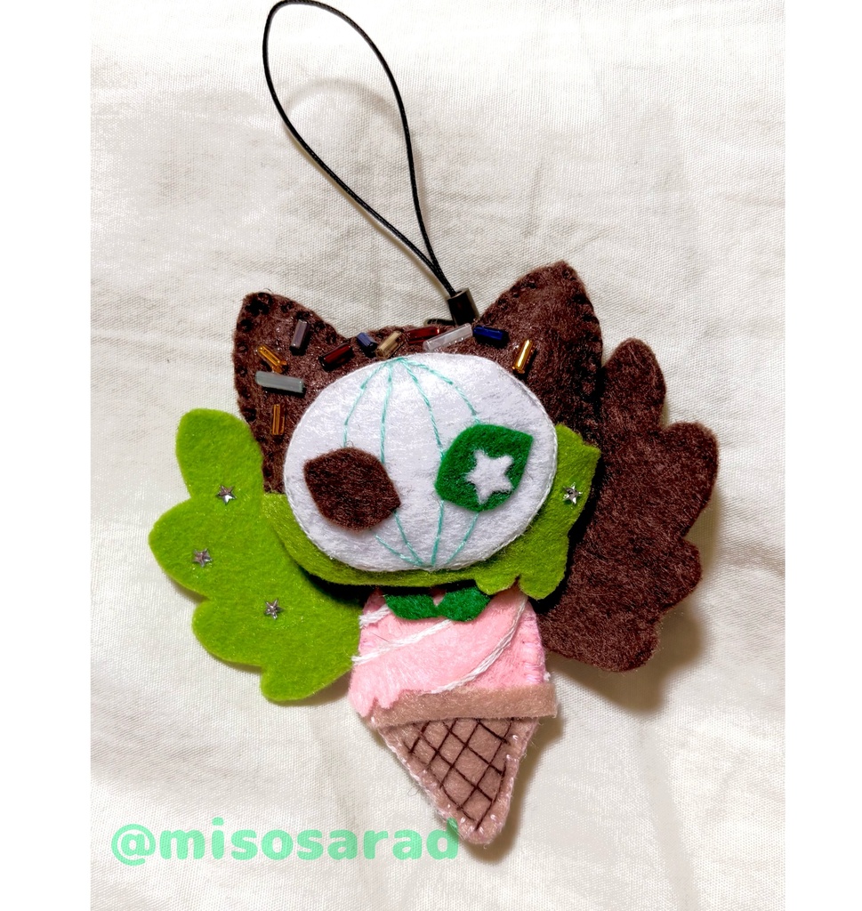 ネコウモリストラップ(チョコミントアイスVer.)