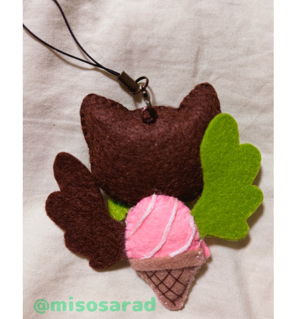 ネコウモリストラップ(チョコミントVer.)