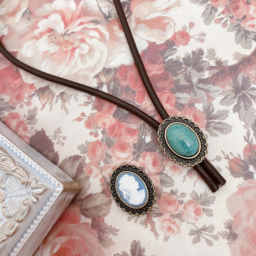 ドール用ループタイ・ブローチ(ピンバッチ)