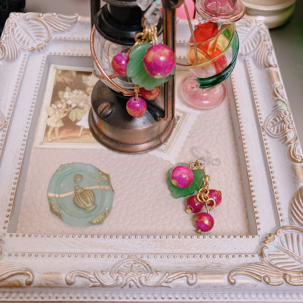 ドールアクセ 葡萄のピアス