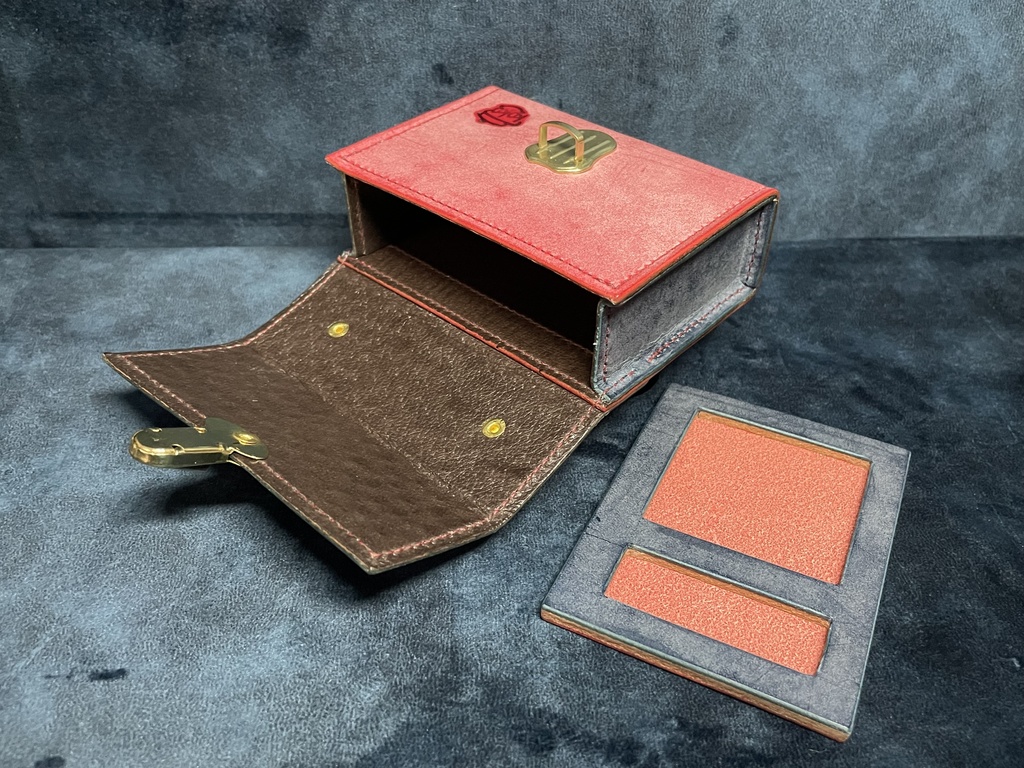 TCGダイス・トークンカードケース:ネイビー×レッド