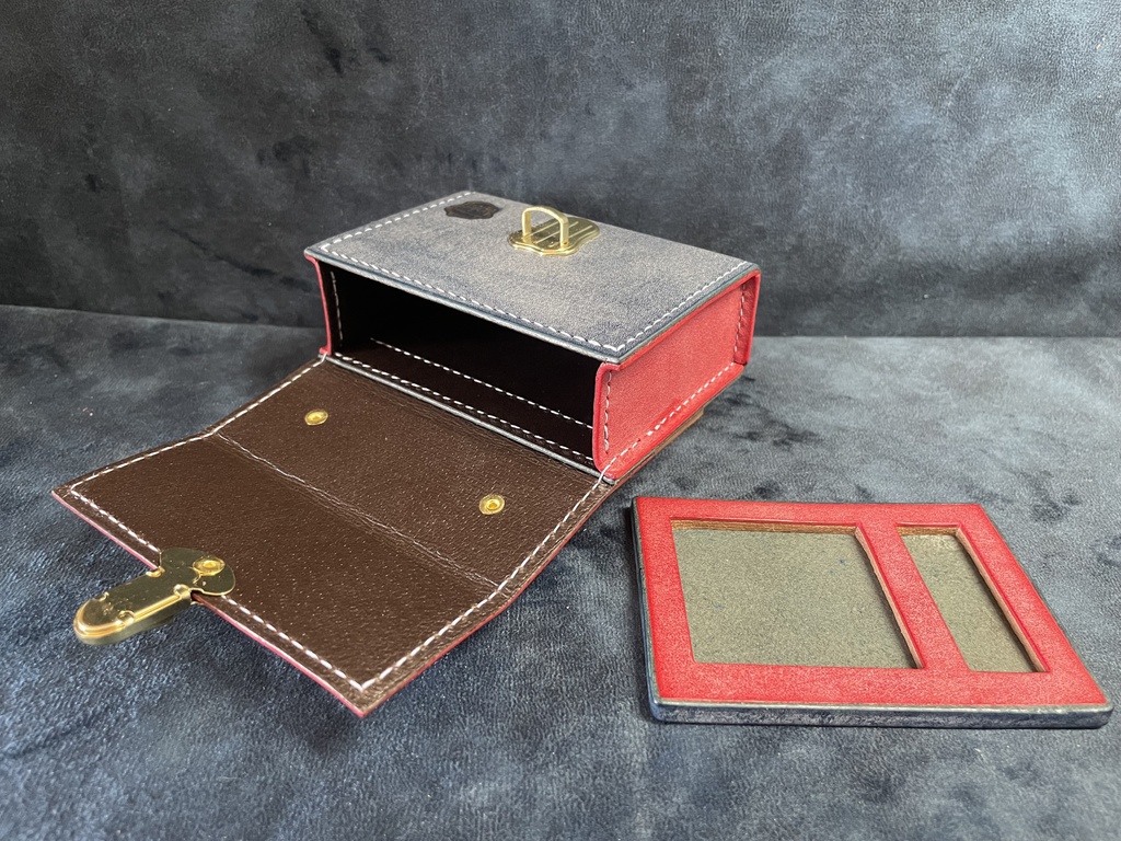 TCGダイス・トークンカードケース:レッド×ブルー