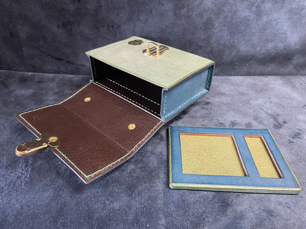 TCGダイス・トークンカードケース:ターコイズ×エスメラルダ