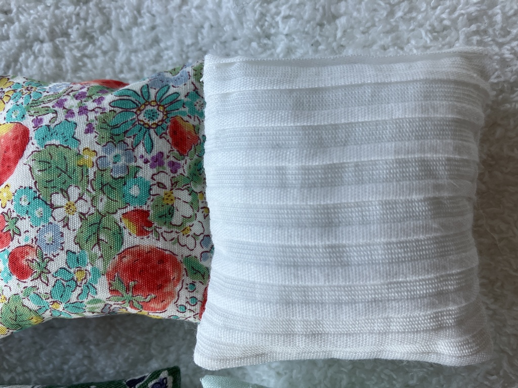 ※追加購入・同梱 クッション