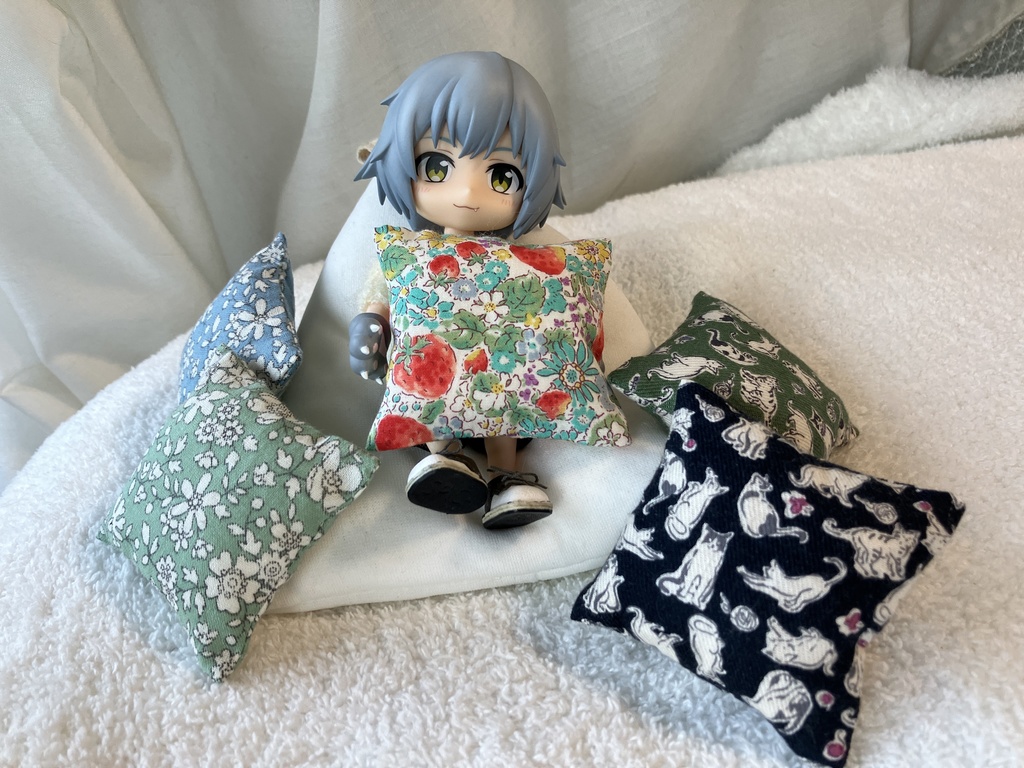 ※追加購入・同梱　クッション