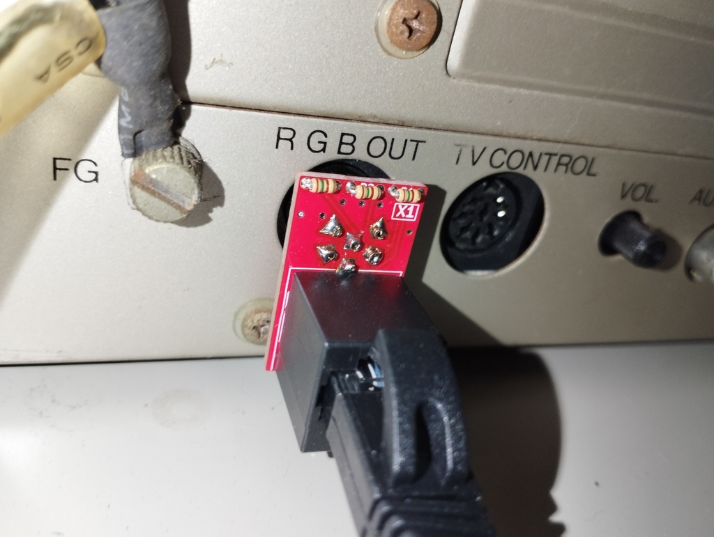 X1RJ45VD - SHARP X1用 RGB出力-RJ45変換アダプタ(縦向き)