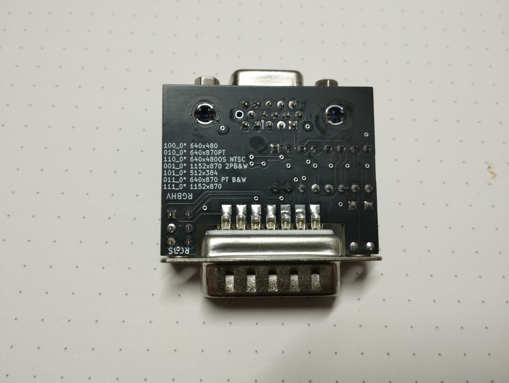 MACRGBS Macintosh用Dsub15ピンアナログRGBをVGAコネクタに変換