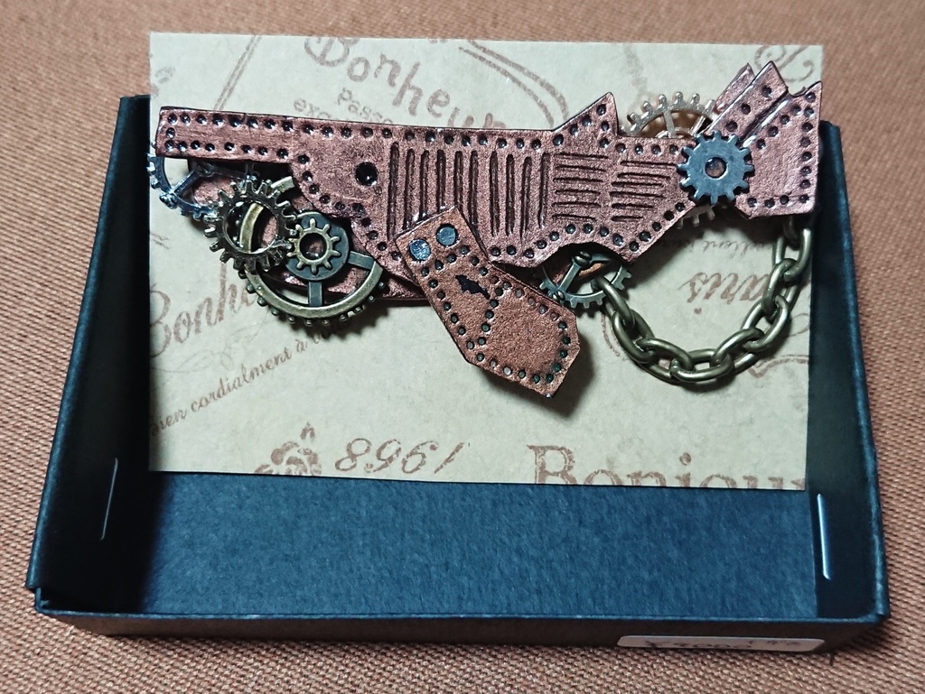 歯車ブローチ・ナガス