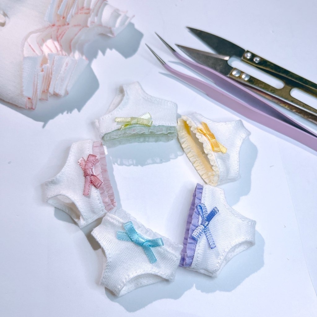 【VIVIAN】虫虫ちゃん専用下着(尻尾穴あり)