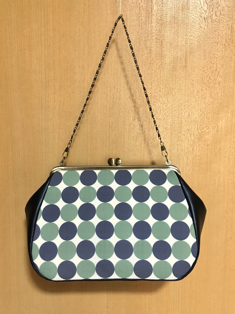 おてたぬおてドットがま口ポシェット