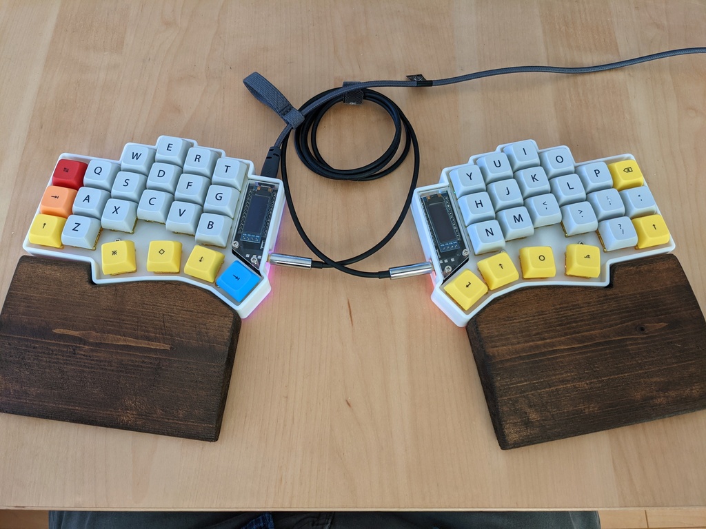 Lunakey Mini インテグレーティッドマウントケース