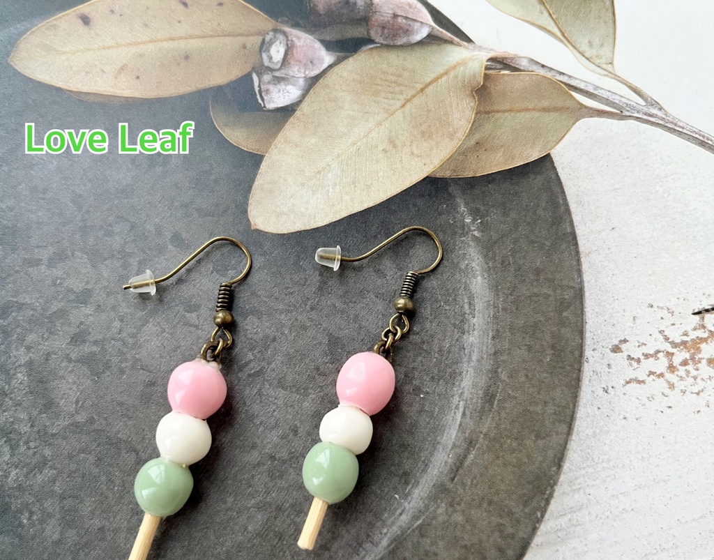 light ◌ handmade no.03イヤリングピアス ハンドメイド手作り